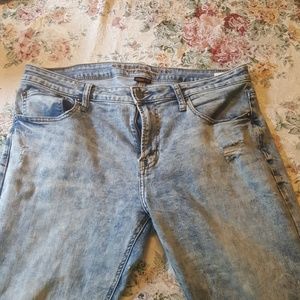 American Eagle Extreme Flex Skinny Jeans